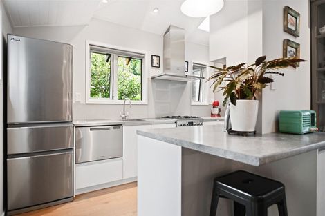 Photo of property in 54 Clyde Road, Ilam, Christchurch, 8041