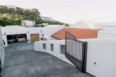 Photo of property in 66 Onslow Road, Khandallah, Wellington, 6035