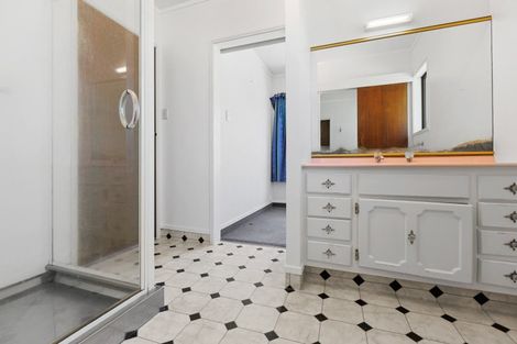 Photo of property in 783 Mangorei Road, Mangorei, New Plymouth, 4371