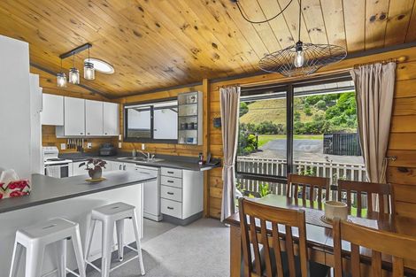 Photo of property in 222 Main Road South, Raumati South, Paraparaumu, 5032