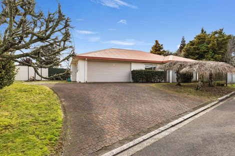 Photo of property in 3 Balmoral Drive, Hilltop, Taupo, 3330