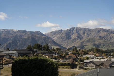 Photo of property in 8 Mary Lane, Lake Hawea, Wanaka, 9382