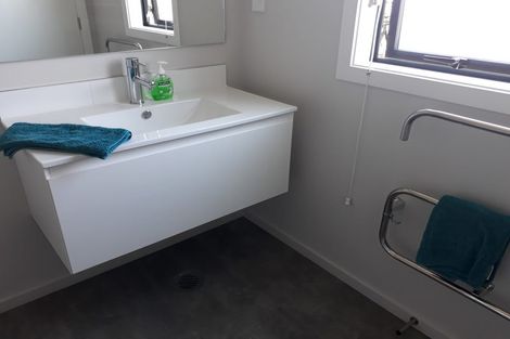 Photo of property in 382u2 Cobham Drive, Hillcrest, Hamilton, 3216