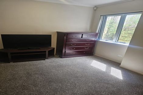 Photo of property in 12a Orams Road, Hillpark, Auckland, 2102