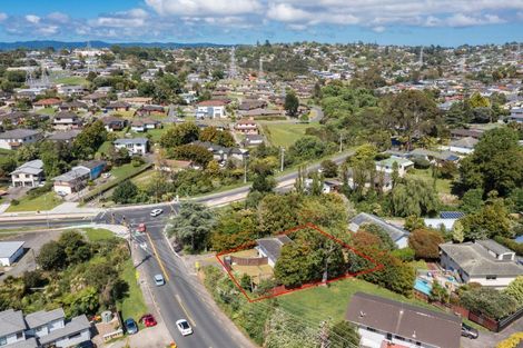 Photo of property in 8 Makora Road, Massey, Auckland, 0614