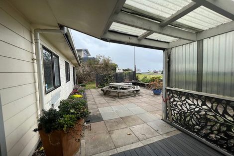 Photo of property in 15 Williams Crescent, Maketu, 3189