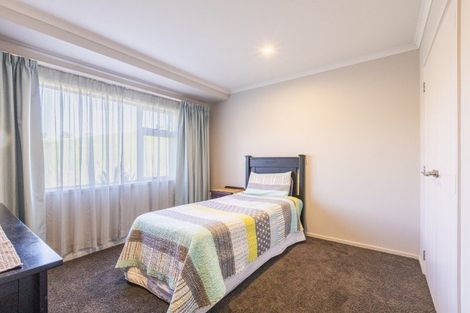 Photo of property in 102a Racecourse Road, Waiuku, 2123