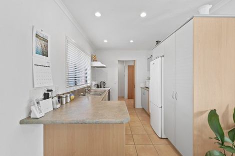 Photo of property in 94a /2 Coronation Road, Hillcrest, Auckland, 0627