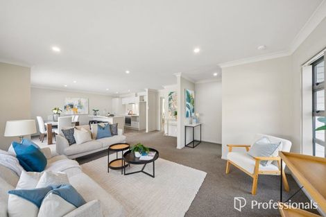 Photo of property in 16 Poppy Watts Grove, Stokes Valley, Lower Hutt, 5019