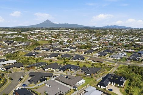 Photo of property in 3 Ashwood Lane, Bell Block, New Plymouth, 4312