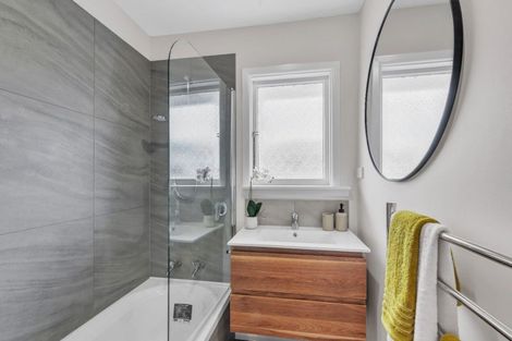 Photo of property in 84 Roberta Drive, Somerfield, Christchurch, 8024