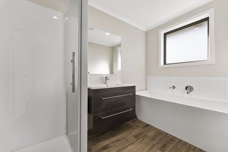 Photo of property in 35 Oldfield Lane, Marton, 4710