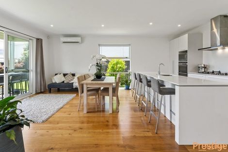 Photo of property in 8 Onekura Street, Red Beach, 0932