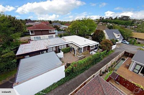 Photo of property in 2/12 Priestley Drive, Bucklands Beach, Auckland, 2014