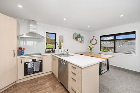 Photo of property in 6 Poplar Grove, Feilding, 4702