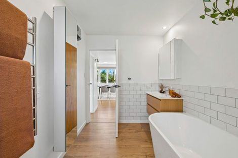 Photo of property in 696 Peninsula Road, Kelvin Heights, Queenstown, 9300