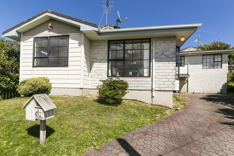 Photo of property in 41 Bracken Road, Paparangi, Wellington, 6037