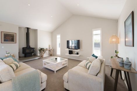 Photo of property in 10 Silver Peaks Drive, West Melton, 7618