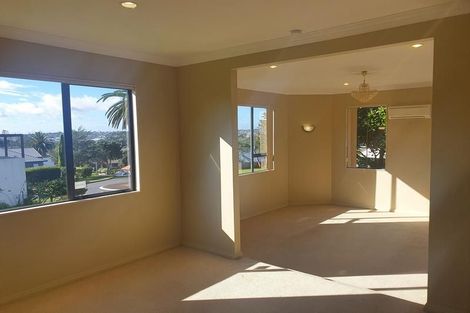 Photo of property in 1 San Angelo Court, Henderson, Auckland, 0612