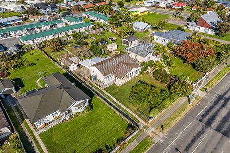 Photo of property in 35 De Lautour Road, Inner Kaiti, Gisborne, 4010