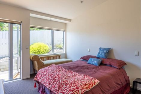Photo of property in 37a Kotare Street, Waikanae, 5036