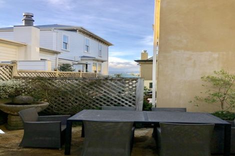 Photo of property in 60u3 Pirie Street, Mount Victoria, Wellington, 6011