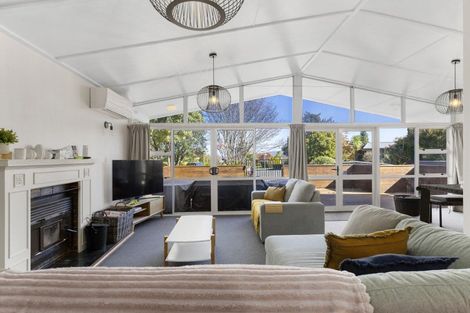Photo of property in 12 Hilden Place, Hilltop, Taupo, 3330