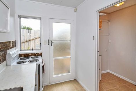 Photo of property in 2/26 James Road, Manurewa, Auckland, 2102