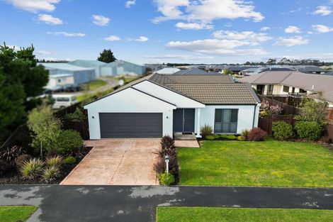Photo of property in 28 Mclaughlins Road, Darfield, 7510