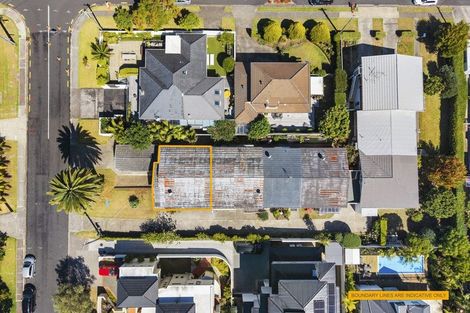 Photo of property in 1/4 Cecil Road, Milford, Auckland, 0620