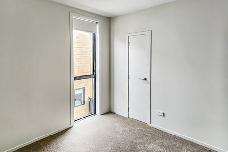 Photo of property in 37 Pipi Place, Levin, 5510