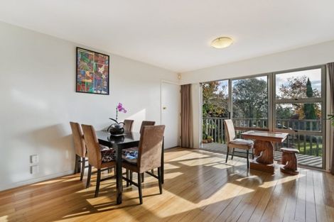 Photo of property in 27 Humphrey Kemp Avenue, Henderson, Auckland, 0612