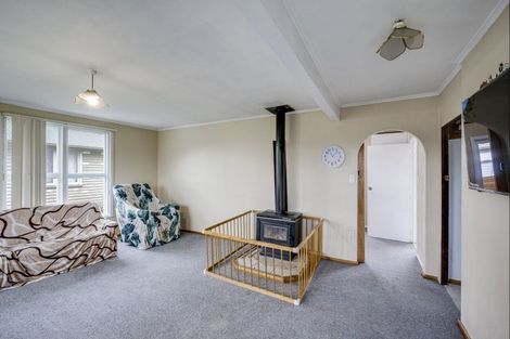 Photo of property in 57 Taradale Road, Onekawa, Napier, 4110