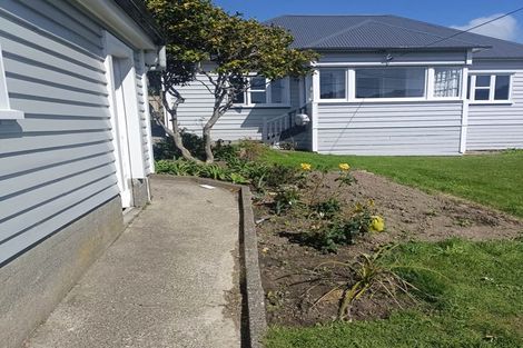 Photo of property in 9 Liffey Street, Island Bay, Wellington, 6023