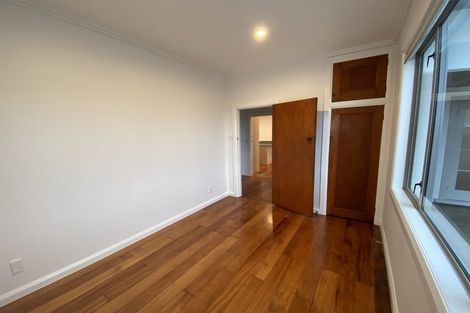 Photo of property in 6 Kenny Avenue, Ahuriri, Napier, 4110