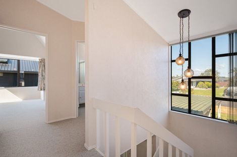 Photo of property in 13 Berwick Place, Mount Maunganui, 3116