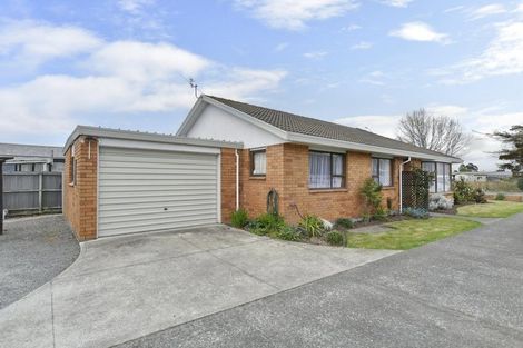 Photo of property in 148 Main North Road, Papanui, Christchurch, 8052