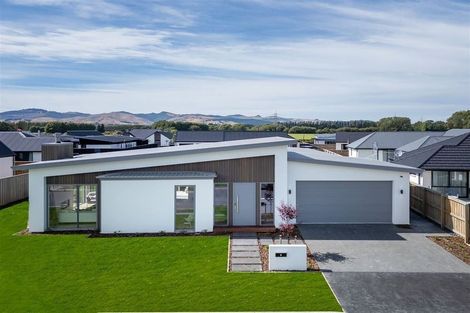 Photo of property in 4 Frank Ernest Crescent, Prebbleton, 7604