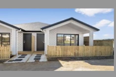 Photo of property in 22 Rorotu Avenue, Karaka, 2113