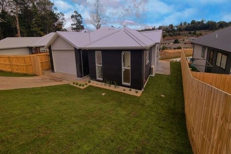 Photo of property in 6 Monterey Rise, Te Kamo, Whangarei, 0112