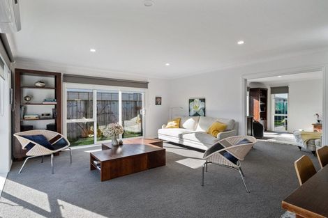 Photo of property in 1 Crampton Close, Kaiapoi, 7630