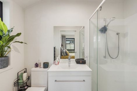 Photo of property in 32a Tokomaru Street, Welbourn, New Plymouth, 4312