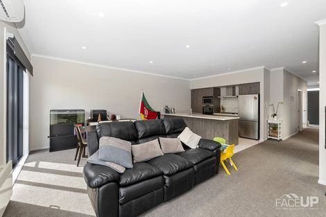 Photo of property in 6 Tuatua Road, Hobsonville, Auckland, 0616