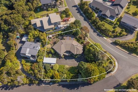 Photo of property in 62 Centennial Drive, Whitianga, 3510