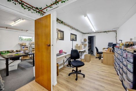 Photo of property in 15 Mount View Place, Spotswood, New Plymouth, 4310