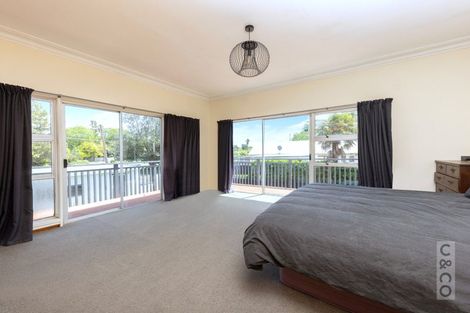 Photo of property in 24 Waikoukou Valley Road, Waimauku, 0812