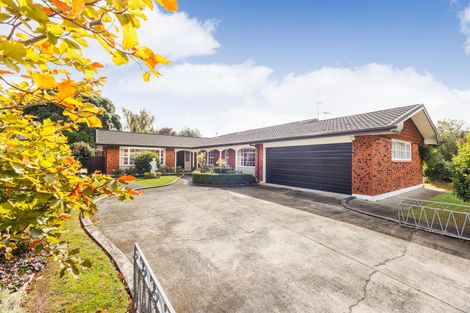 Photo of property in 7 Woodfield Avenue, Roslyn, Palmerston North, 4414