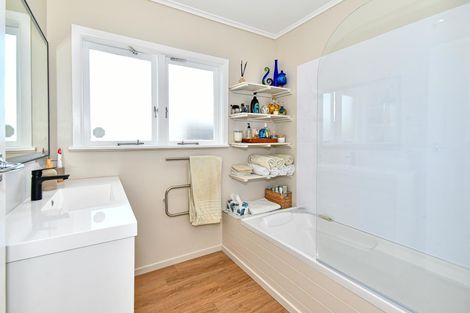 Photo of property in 21 Clark Road, Pahurehure, Papakura, 2113