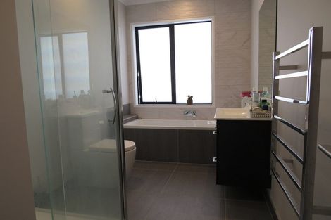 Photo of property in 13 Te Aho Matua Road, Hobsonville, Auckland, 0616