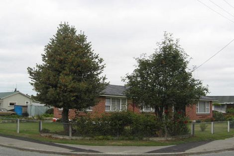 Photo of property in 68 Ormsby Street North, Temuka, 7920